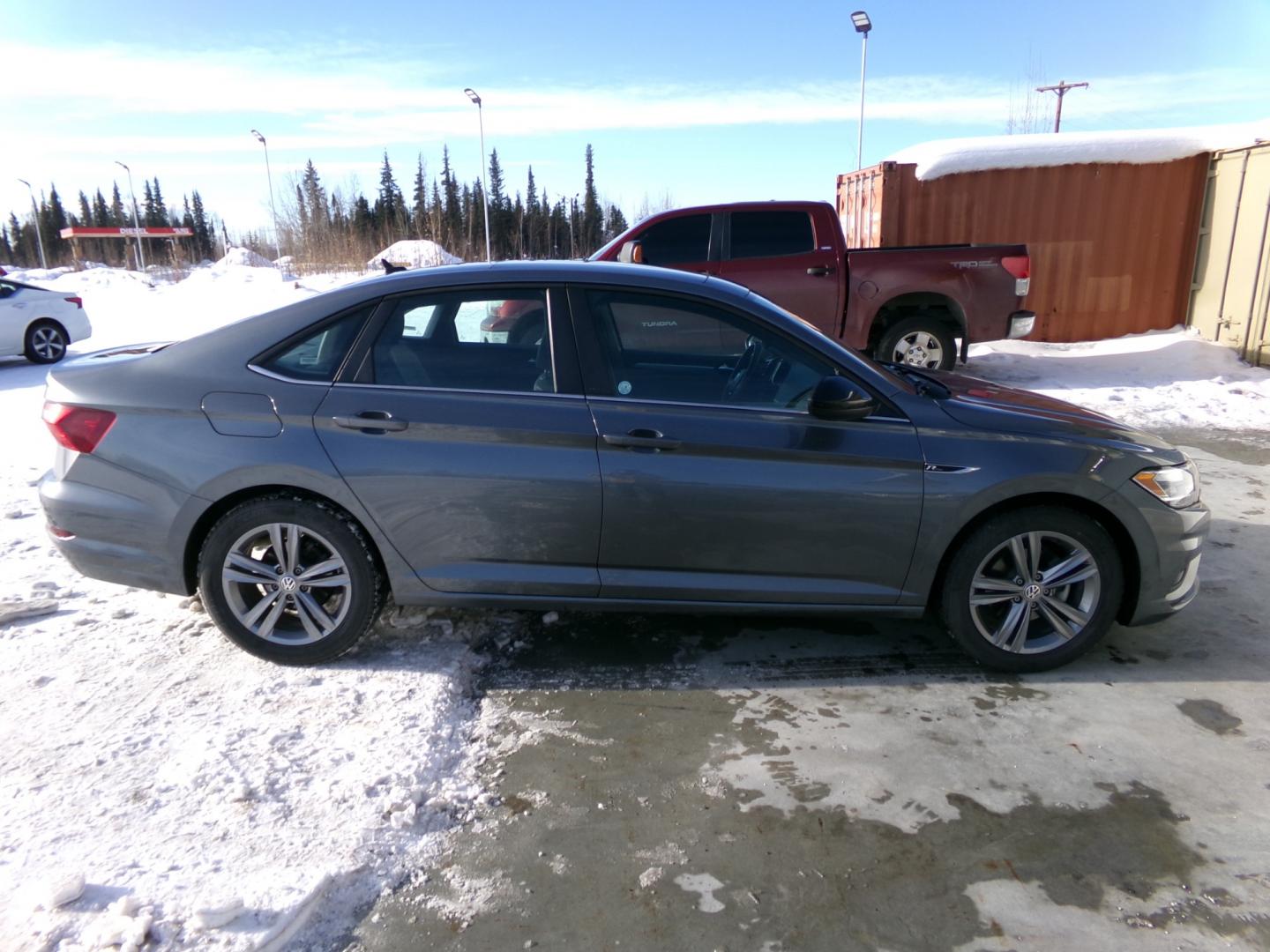 2021 Volkswagen Jetta 1.4T S 8A (3VWC57BU4MM) with an 1.4L L4 DOHC 20V engine, 8A transmission, located at 2630 Philips Field Rd., Fairbanks, AK, 99709, (907) 458-0593, 64.848068, -147.780609 - Photo#2